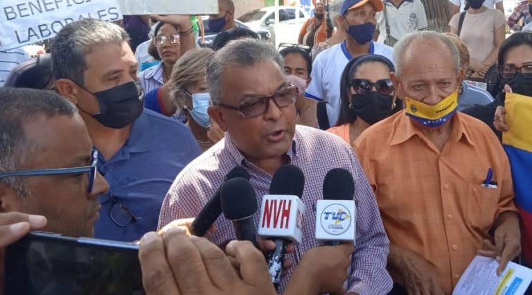 Denuncian cese de funciones de directores de escuelas de Cumaná