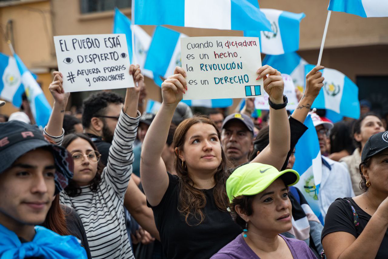 Protestas en Guatemala tras desconocimiento de los resultados de las elecciones presidenciales