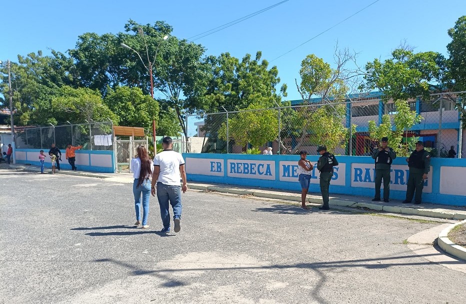 Poca afluencia de electores en los principales centros de votación de Cumaná