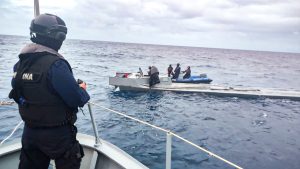 Incautan Incautan 3,2 toneladas de cocaína al norte de Ecuador