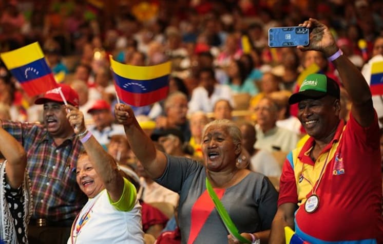 330 programas turísticos para los adultos mayores