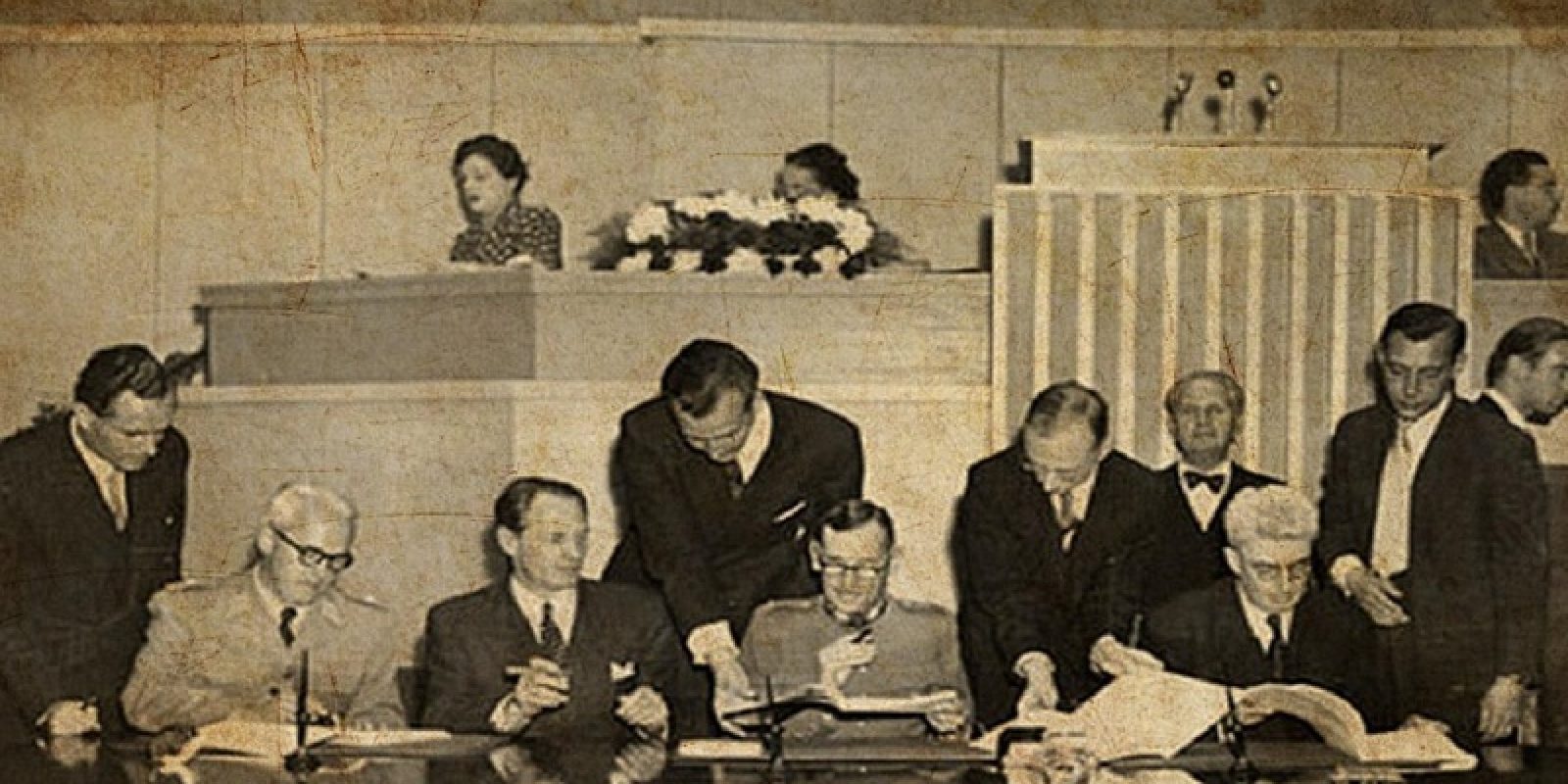 Foto: Firma del Acuerdo de Ginebra de 1966 entre representantes de Venezuela, el Reino Unido y la Guayana Británica / Archivo