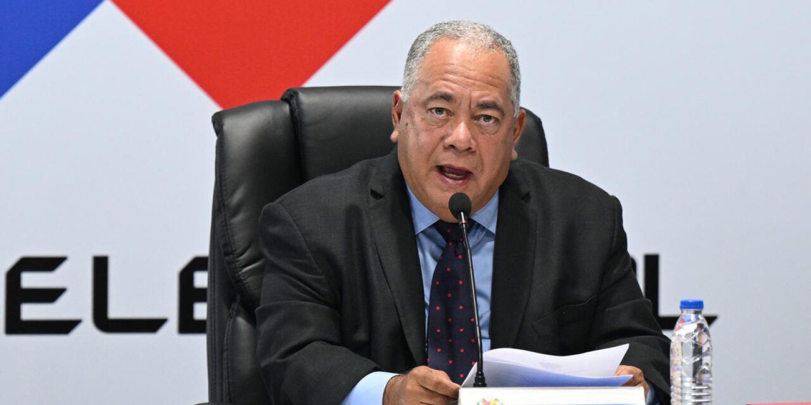 elvis amoroso - elecciones gobernadores y alcalde 2025 - oriente24 portal de noticias